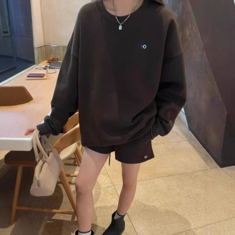 أسود جولة الرقبة طويلة الأكمام البلوز أزياء فضفاضة زوجين بلوزات بلون بسيط إلكتروني الرياضة القطن السترة المرأة #4