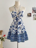 Vestido de moda sexy con cuello halter y estampado floral romántico para mujer Fácil de crear Vestido de estilo de vacaciones elegante y perezoso