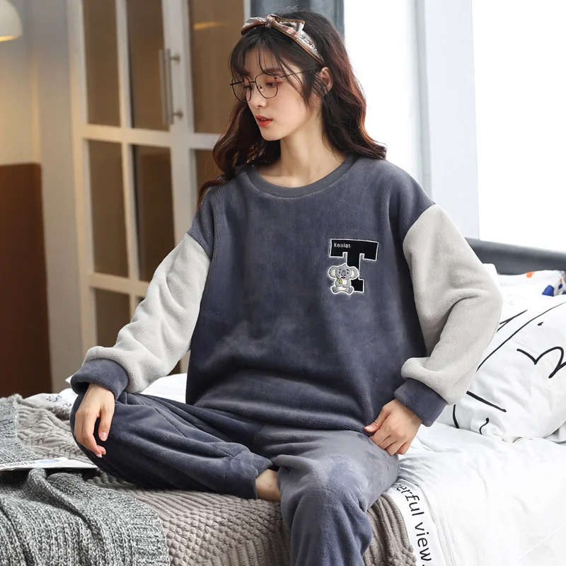 

Pajama Sets For Summer Women Kawaii Funny Chinese Flower Thicker Ice Silk Champagne Slim Fleece Lined Trimmed Gold Cropped Unise