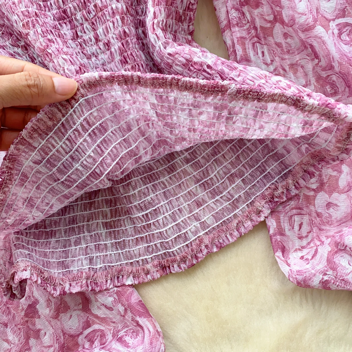 シックな長袖プリントエレガントなファッションセクシーなオフィスレディシャツ女性ブラウス秋の女性の服