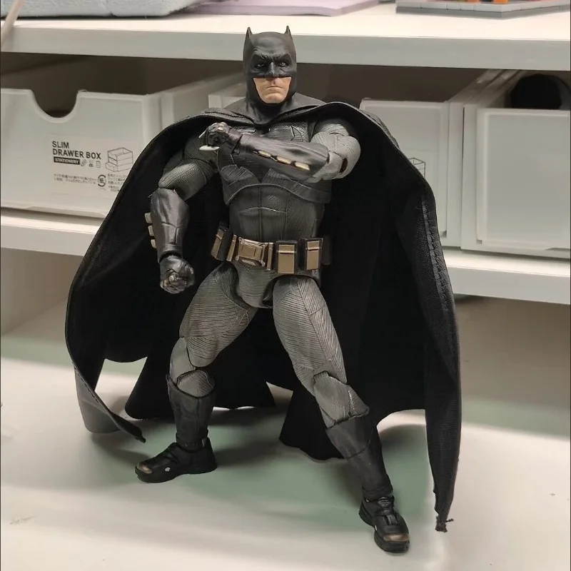 Fondjoy Toys Ben Affleck Batman Figure Batman Movie Armor Batman Dc Multiverse 7-Inch Movable Figure Childrens Toy Xmas Toy Gift