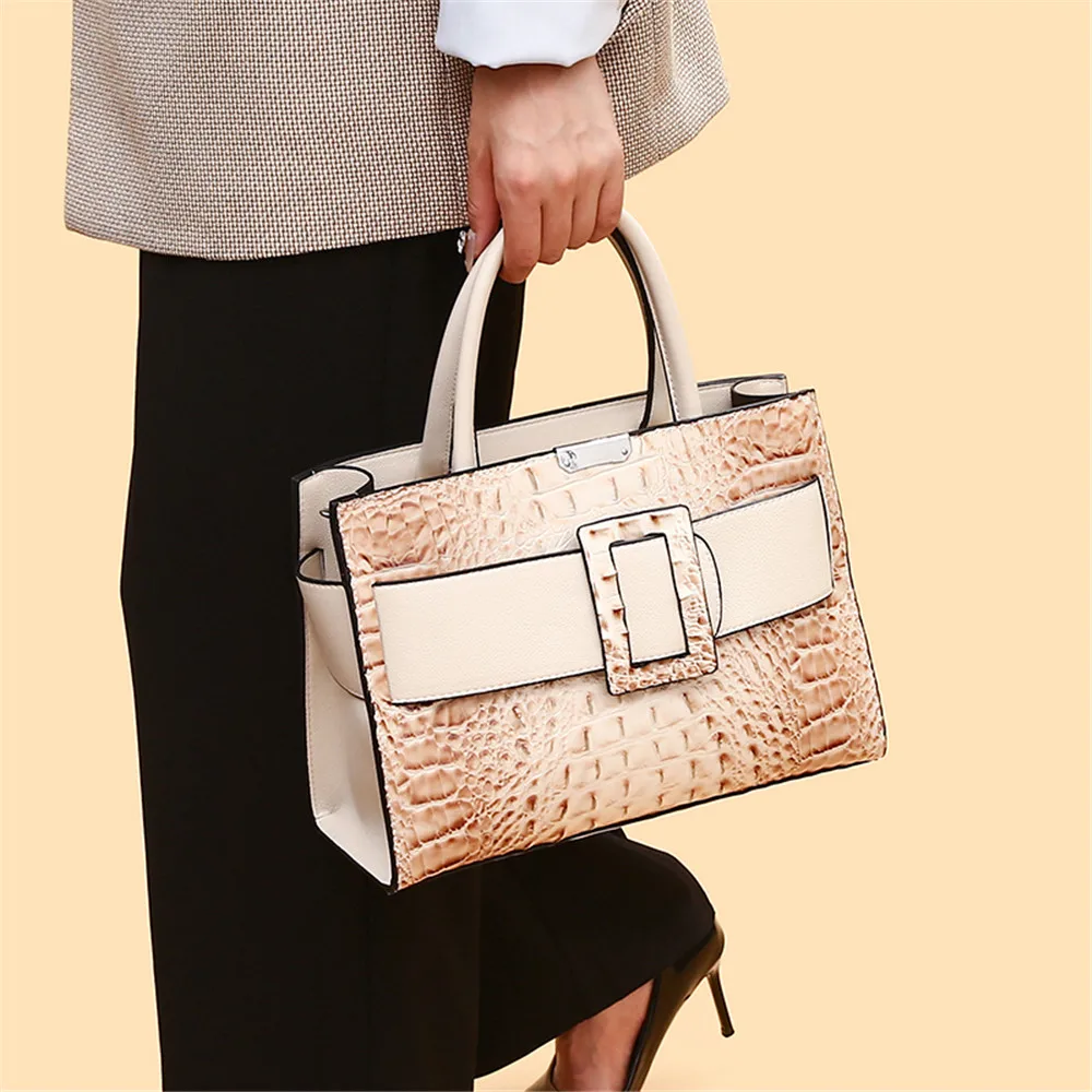 Crocodile Pattern Leather Women Handbags Female Leisure Shoulder Messenger Bag Fashion Purse Vintage Bolsas Large Capacity Totes