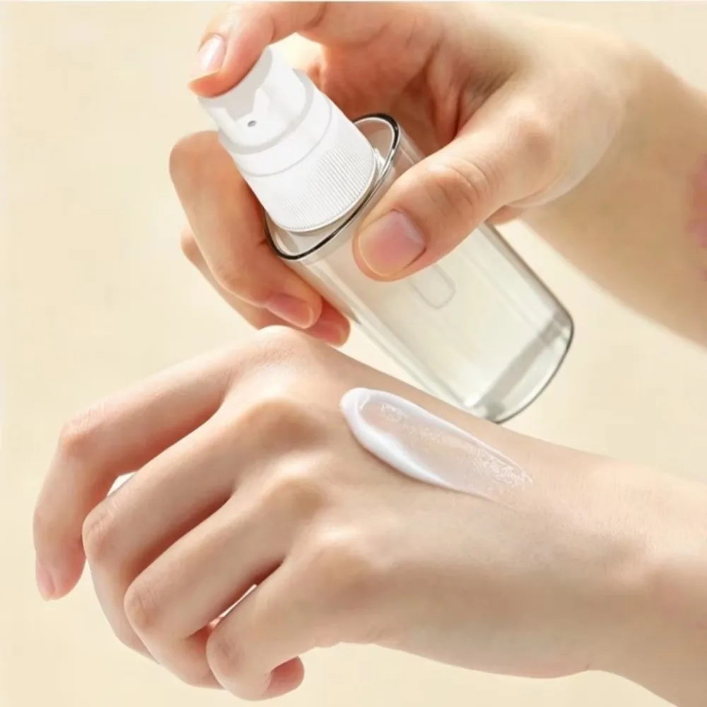 4-in-1 Reise-Nachfüllflaschen, wiederverwendbare, auslaufsichere Lotions-Squeeze-Flaschen, abnehmbar, platzsparend, geteilte Flasche für die Duschnutzung – Detail 7