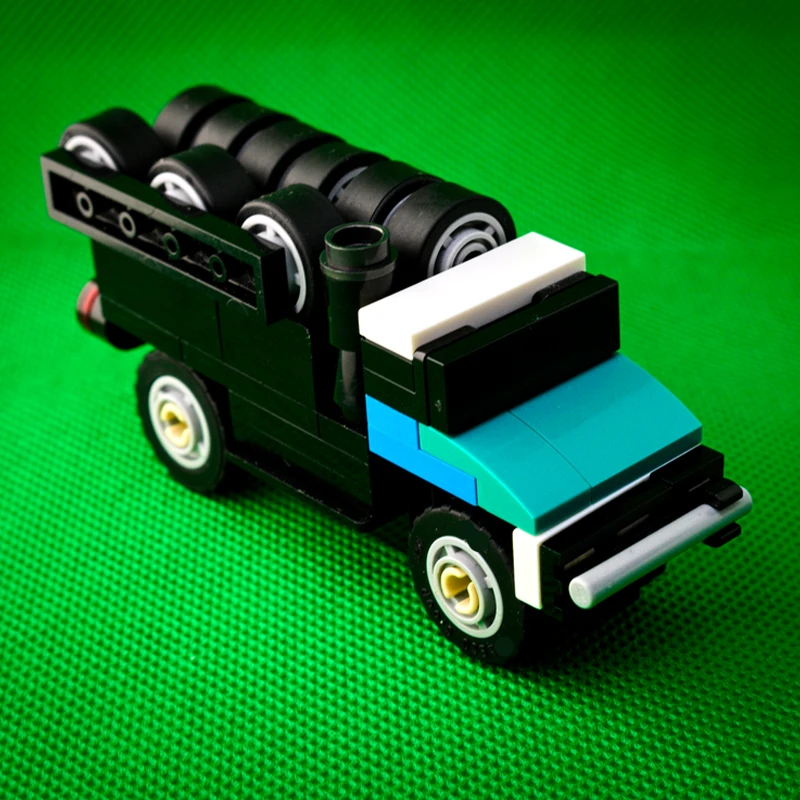 

87PCS MOC Mercedeses Unimog U3000 Premium Off-Road Vehicle DIY Model Building Blocks Birthday Toys Gift