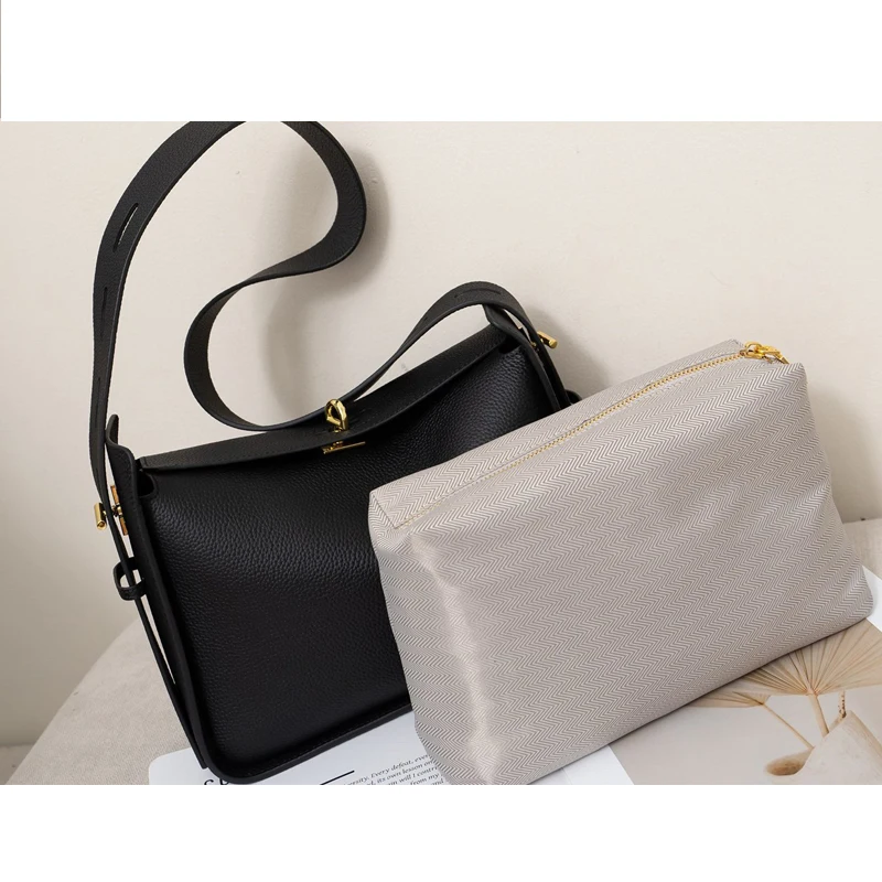 جديد المتخصصة الفاخرة مصمم الكتف Crossbody الإبط حقيبة رئيس طبقة جلد البقر السيدات واسعة حزام الكتف حقيبة سعة كبيرة