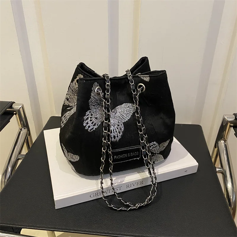 

2025 New Chinese Style Bucket Bag Printed Crossbody Purse with Chain Trendy Oriental Shoulder Bag Fashionable Womens Handbag