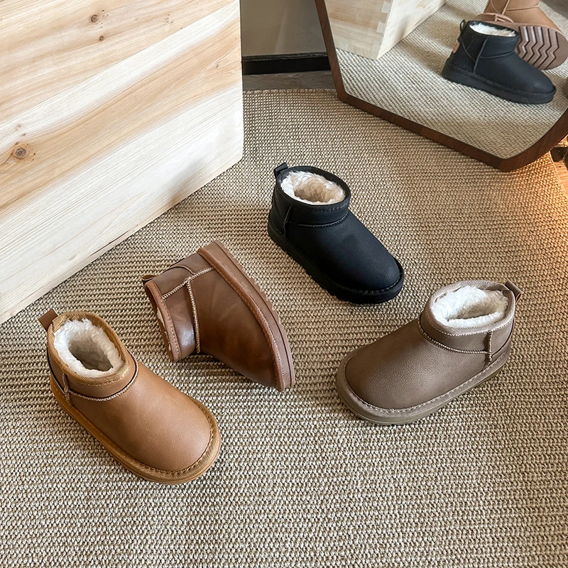 

Новинка зимы 2024, детская хлопковая обувь для девочек и мальчиков, модные нескользящие универсальные модные зимние ботинки в корейском стиле с мягкой подошвой