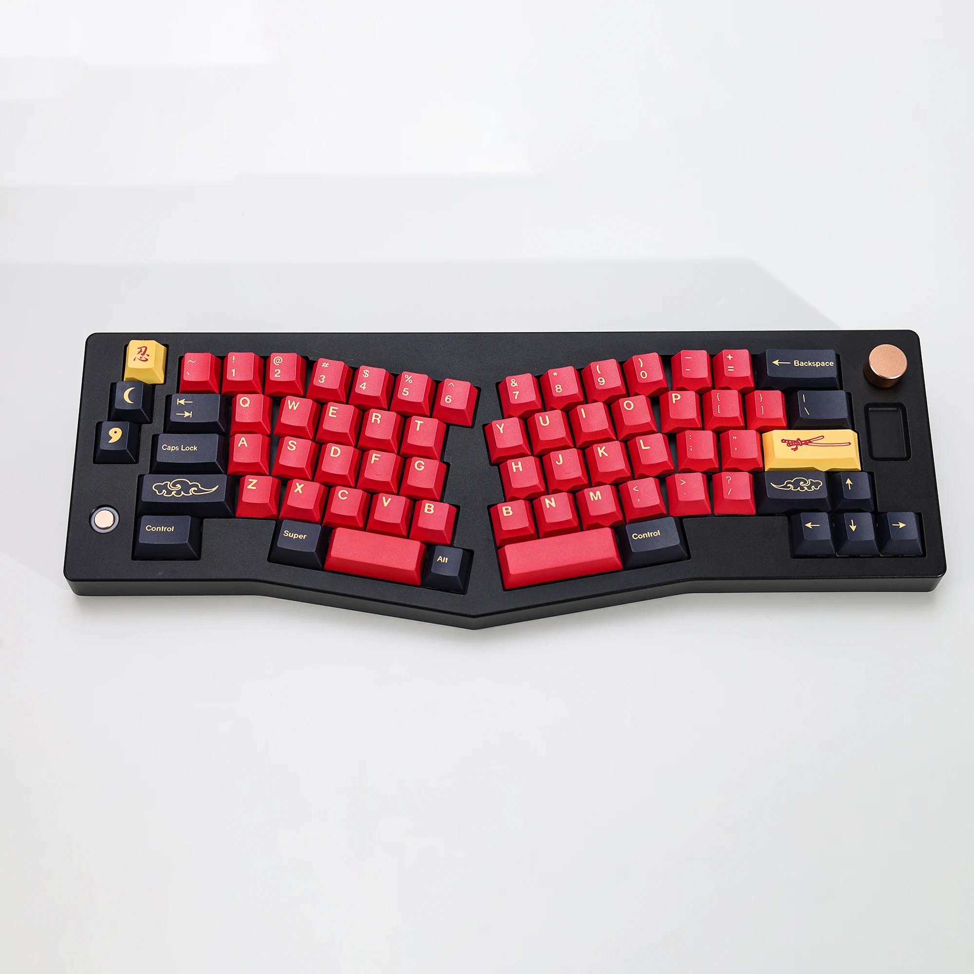 KBDiy 143 Keys GMK Red Samurai - đánh giá và giá Retro Gaming Keyboard