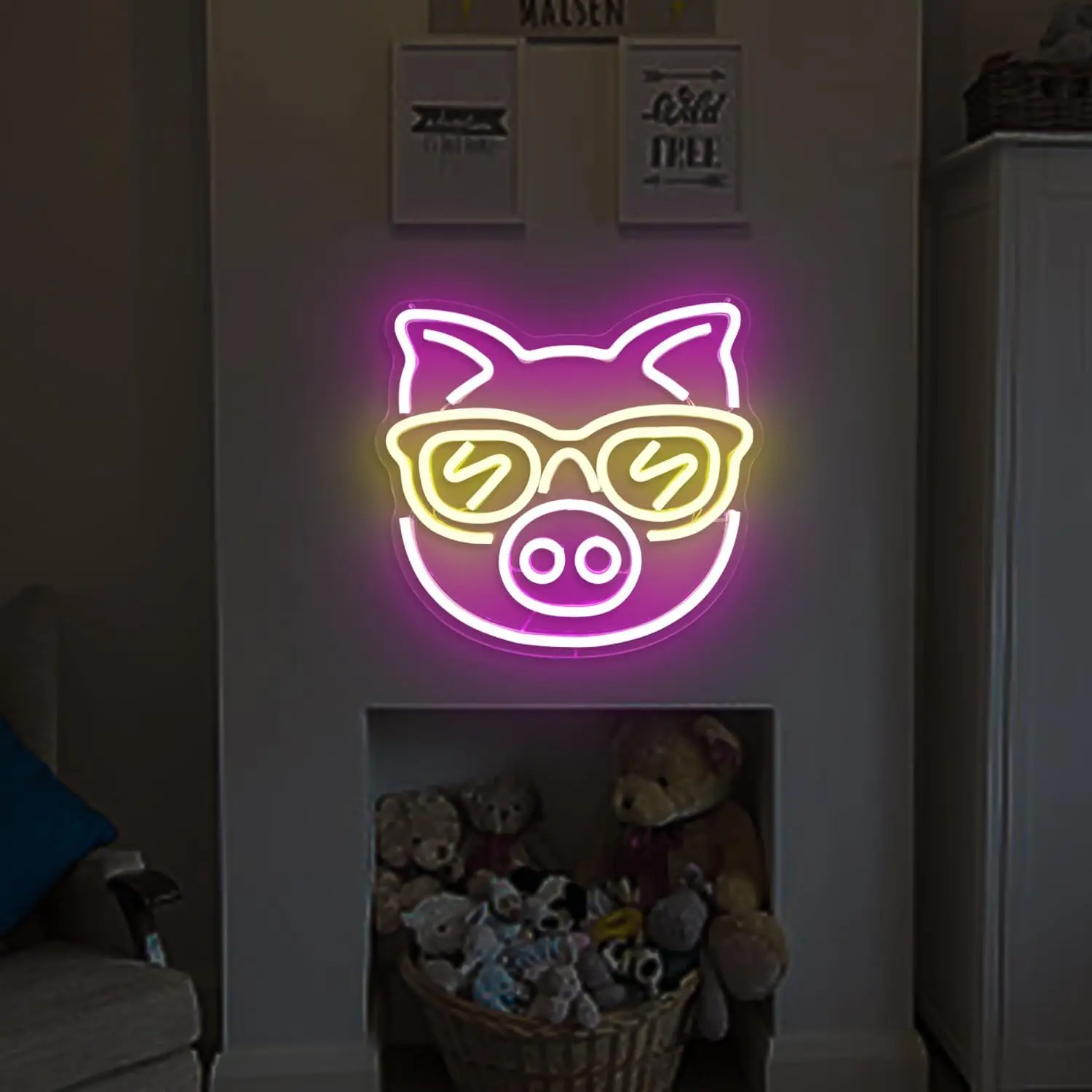 แว่นตากันแดดรูปหมู LED ไฟนีออนหรี่แสงได้สัญลักษณ์ USB ปากการูปหัวใจสุนทรียภาพใช้พลังงานสำหรับเครื่องตกแต่งฝาผนังห้องเกมปาร์ตี้ของขวัญวันเกิด