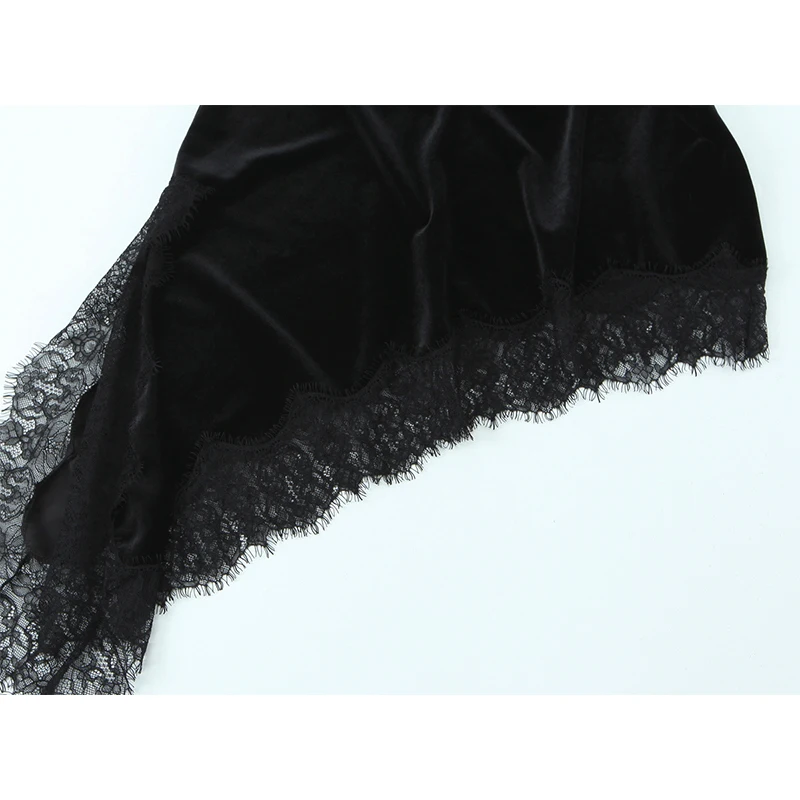 YENKYE セクシーなレーストリム非対称ベルベットスカート女性のための 2026 春ミッドライズブラックミニスカート