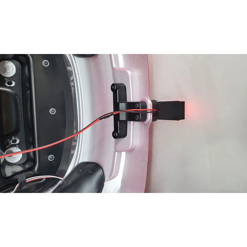 Hyper Go LED 4–6 V Rücklicht-Kontrollleuchte für 1/7 MJXRC 7303 C3 ferngesteuertes Auto, Gelände-Hochgeschwindigkeits-RC-Cars-LKW