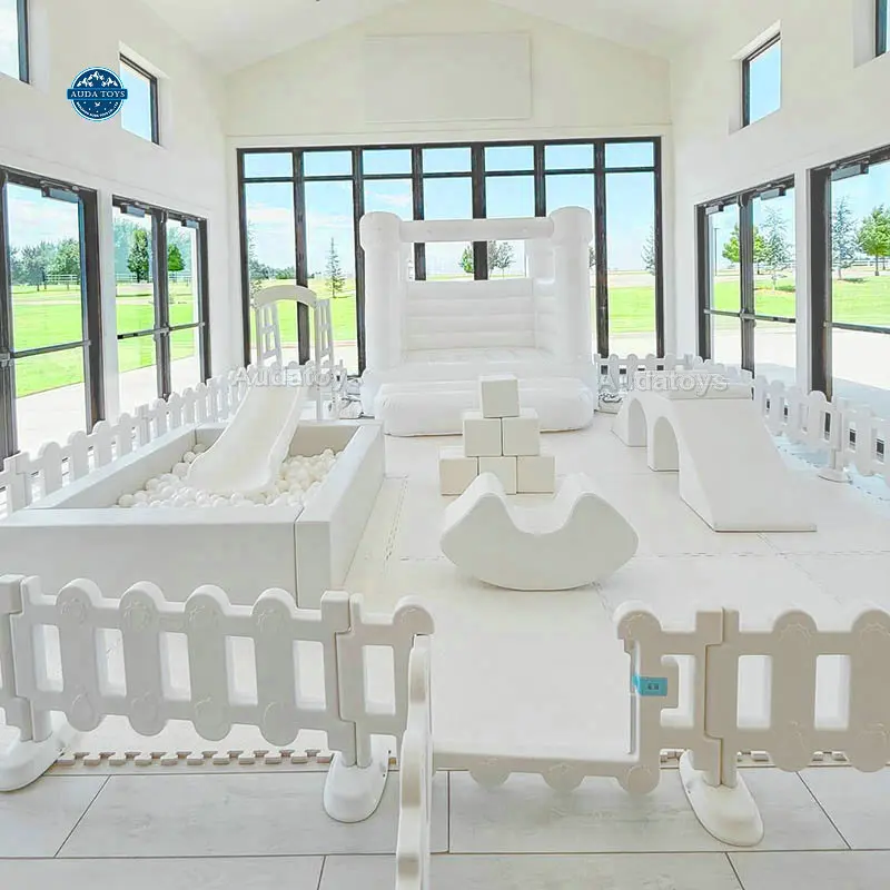 

White PVC & Foam Soft Play Set Indoor/Outdoor Kids Soft Play Equipment Portable For Party Rentals