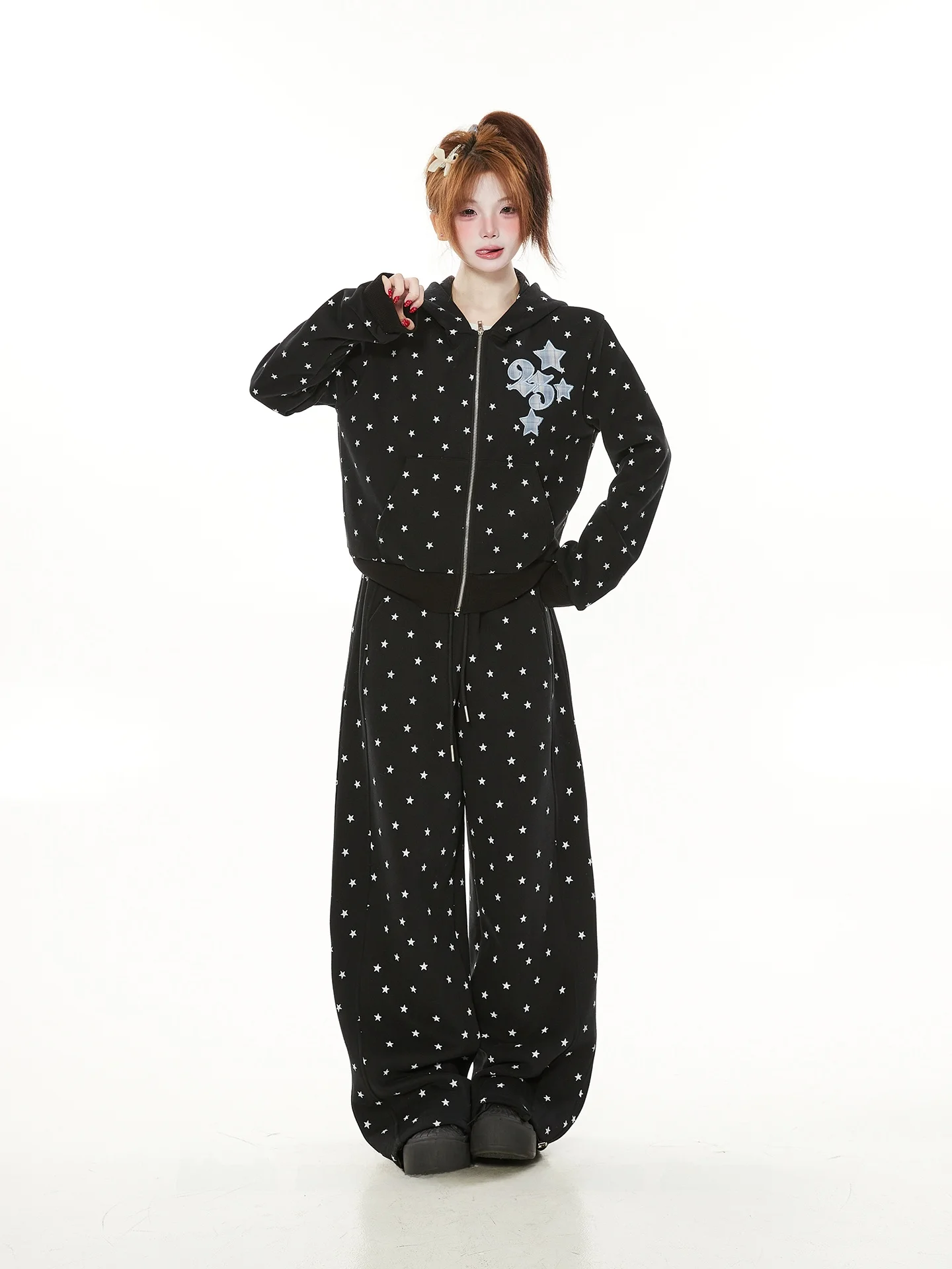 

Американский комплект из худи и брюк свободного кроя для женщин: весенне-осенний спортивный костюм из двух предметов, повседневный, удобный, дышащий