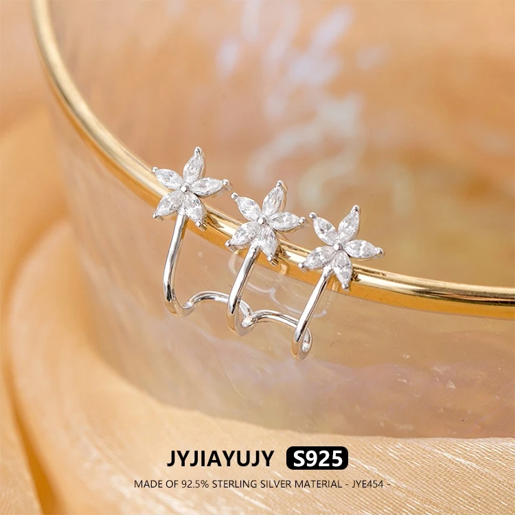 

JYJIAYUJY 100% цельно оригинальные серьги-клипсы из стерлингового серебра S925, 22 мм, три маленьких цветочных ювелирных изделий, подарок на каждый день JYE454