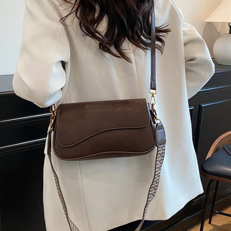 

Classic Designer Look Ladies Shoulder Bag Soft Leather Handbags For Women Top Handle Purse Elegant Everyday Luxury