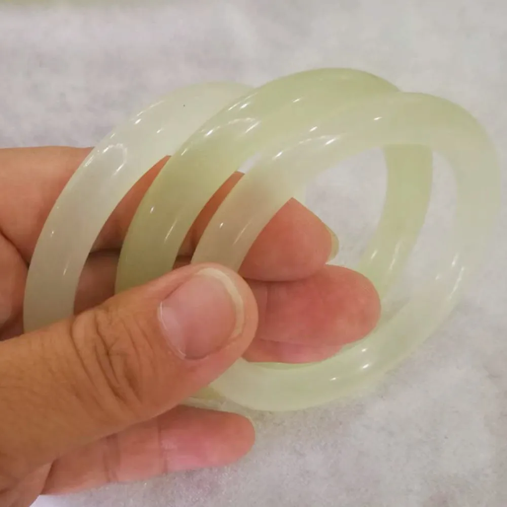 

Новейший натуральный цвет, оригинальный нефритовый браслет с экологическим узором, модный женский очаровательный круглый жадеитовый браслет, ювелирные изделия