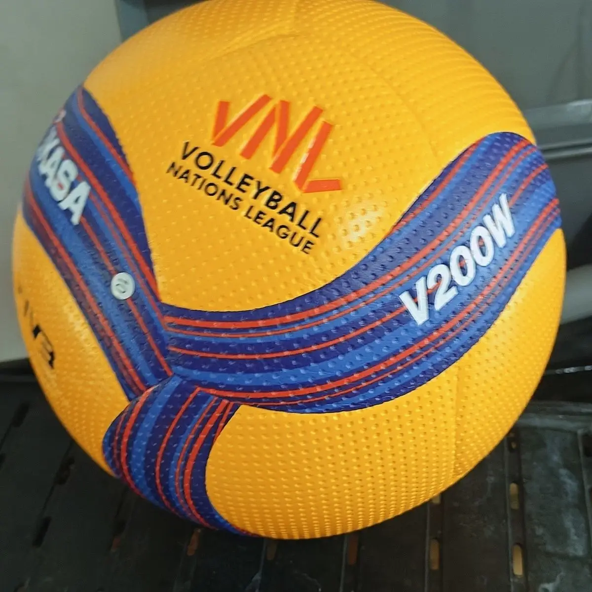 #34 Latest Volleyballs Offers