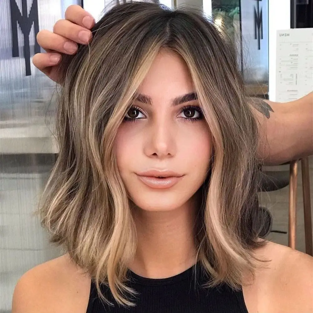 

Caramel Highlight Brown Lace Front Wigs Short Bob Lace Wig 13x4 Women’s Short Hair Glueless Natural Look Shoulder-Length Wig