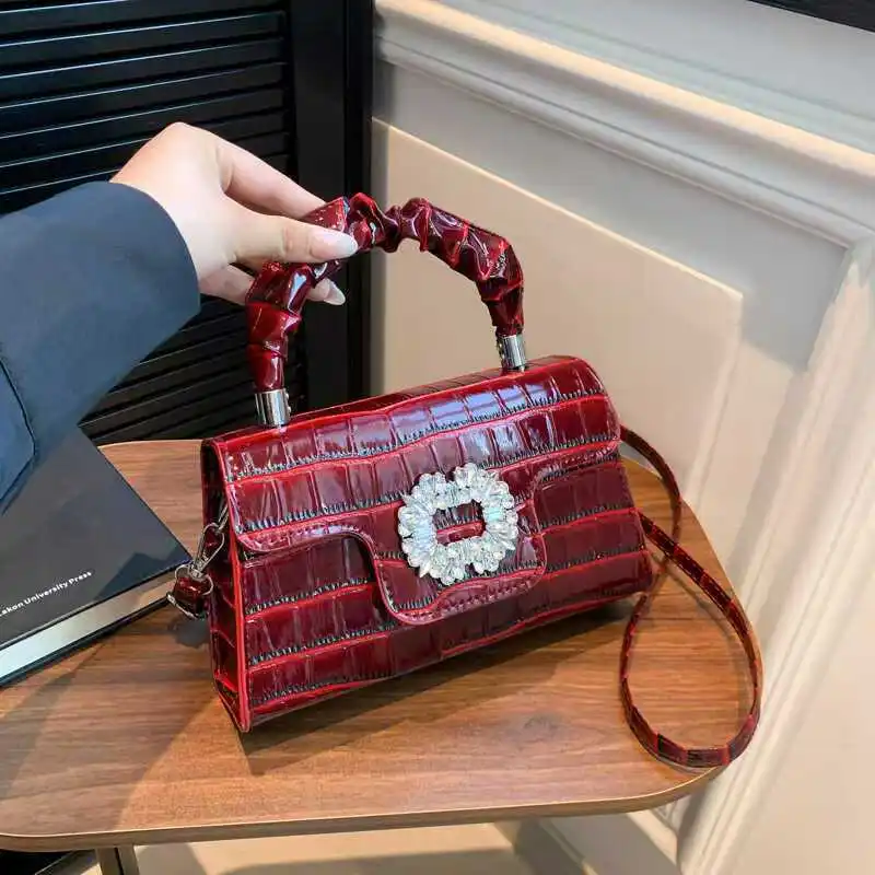 Women Soft Leather Flower Handbags 2025 New Gold Silver Ladies Luxury Evening Bag Wedding Clutch Shoulder Bag Party Dinner Purse