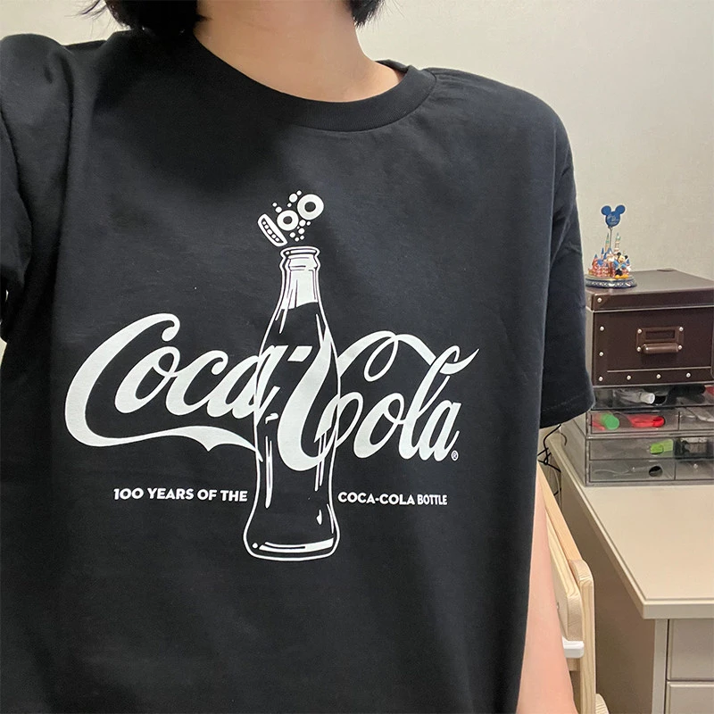 New 2026 Summer Cola Retro Couple Set - Black and White Classic Multi-Functional Comfortable Short-Sleeved T-Shirt