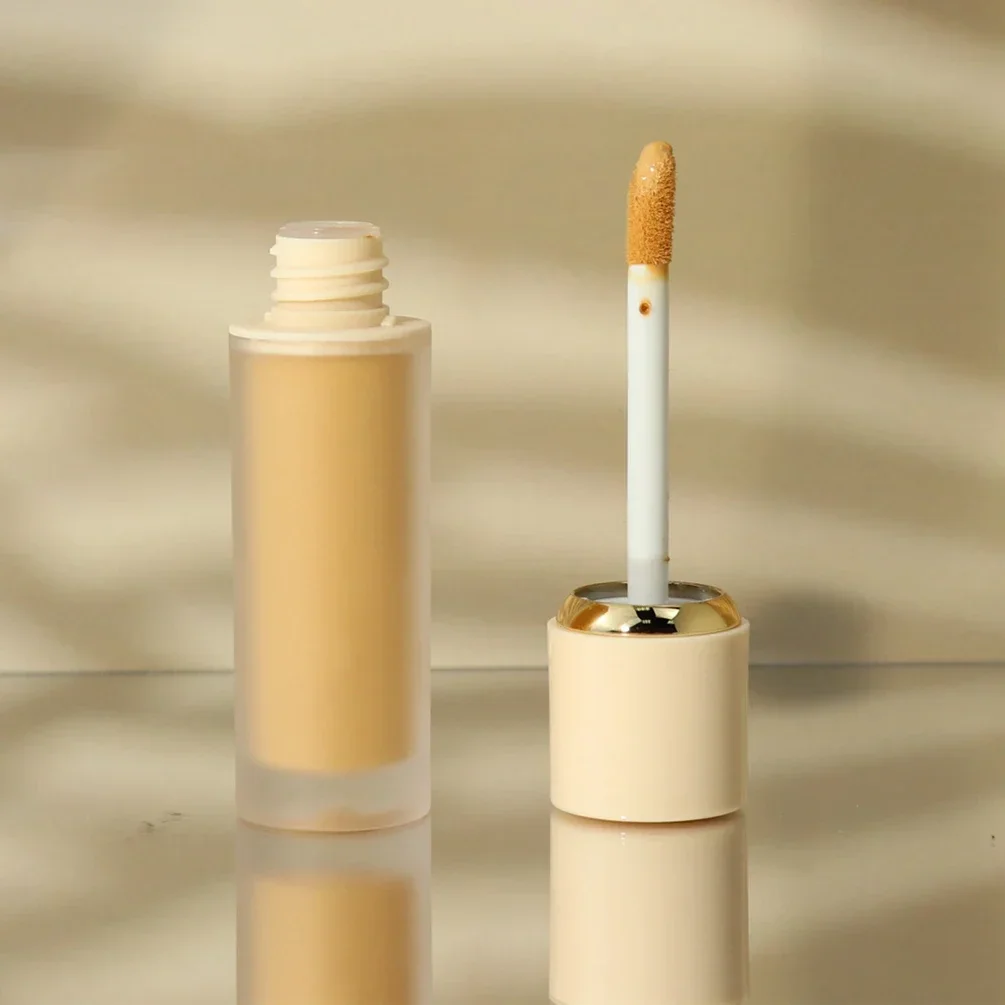 Private Label Liquid Concealer Round Tube Fade Spot Foundation Monochrom Brighten Primer Cosmetic Custom Logo Makeup Großhandel