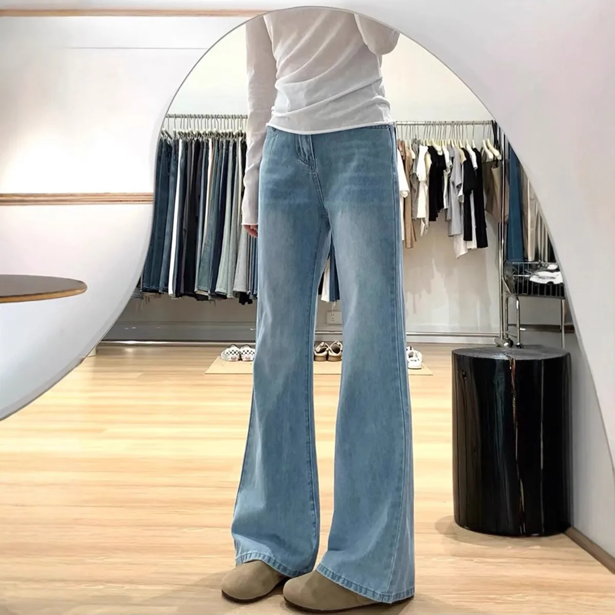 

Ретро-джинсы клеш на резинке для женщин, весна-осень 2025, для фигуры «груша», с высокой талией, прямые, облегающие, повседневный стиль