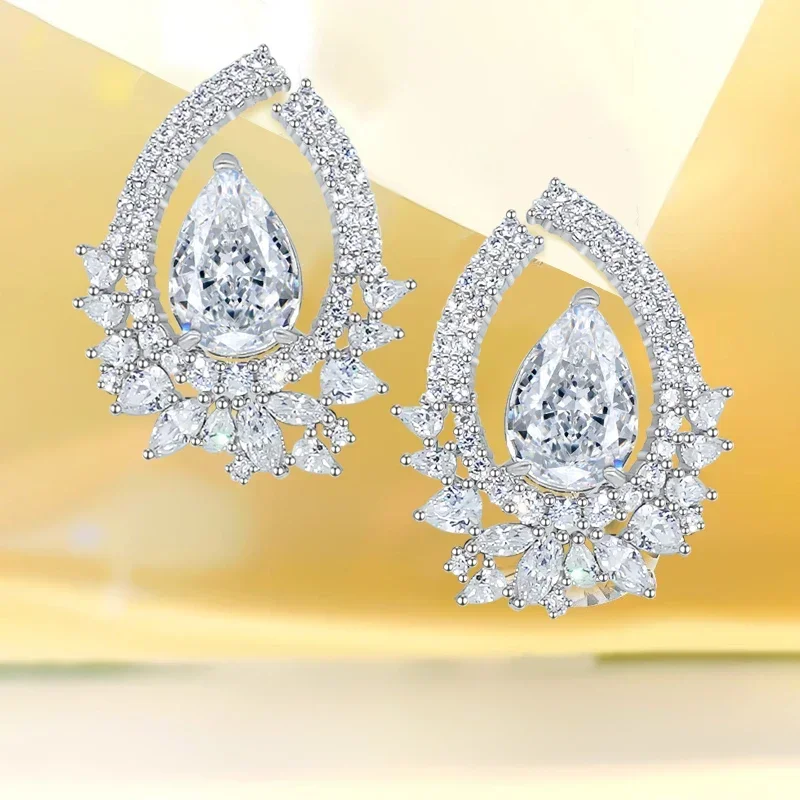 

Desire Fashionable 925 Sterling Silver Drop Earrings Embedded with High Carbon Diamonds, Versatile European and American Style