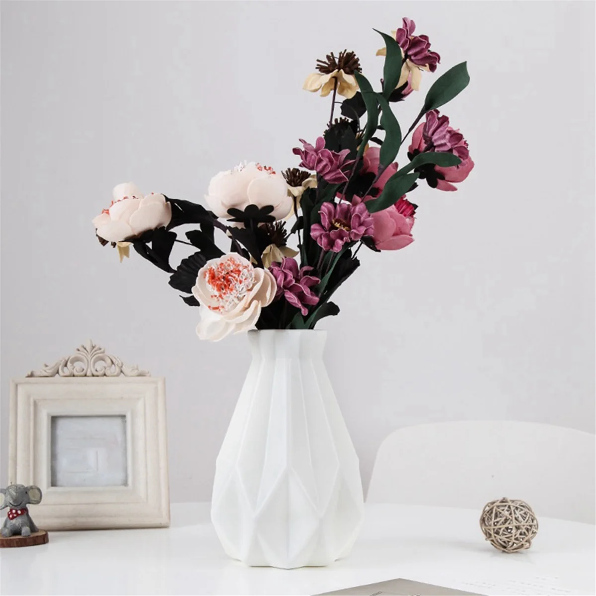 Vases Imitation Ceramic Flower Pot Modern Flower Vase Home Decoration Flower Arrangement Living Room Milky White