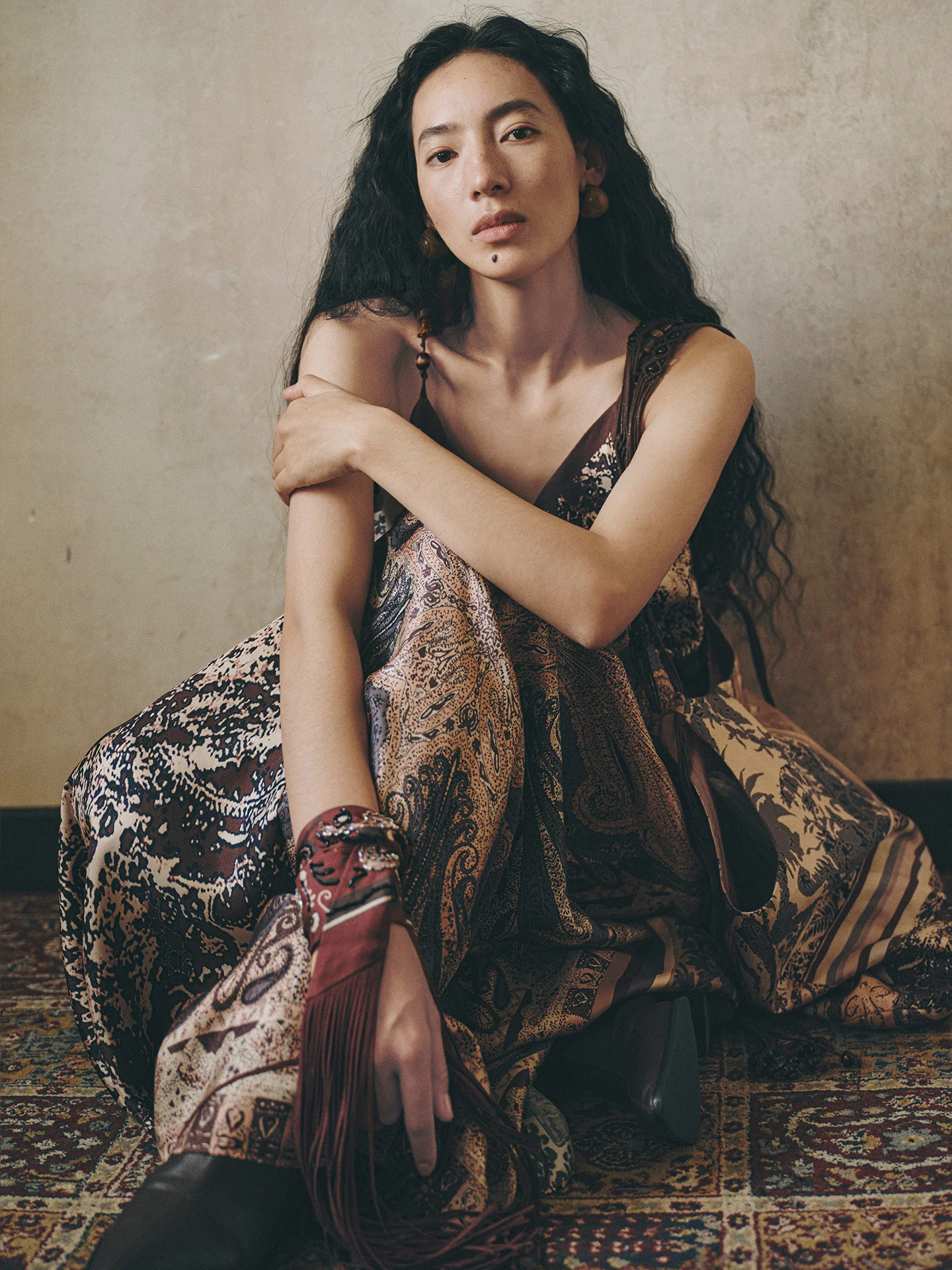 

Шелковый комплект ручной работы: шаль и юбка с принтом Four-id, двусторонняя, LT0669. Модный летний женский комплект с коротким рукавом.