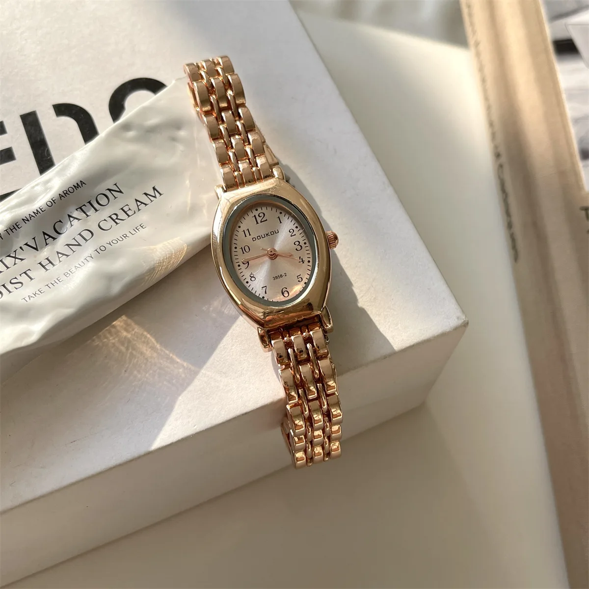 Luxury Oval Dial Wa…