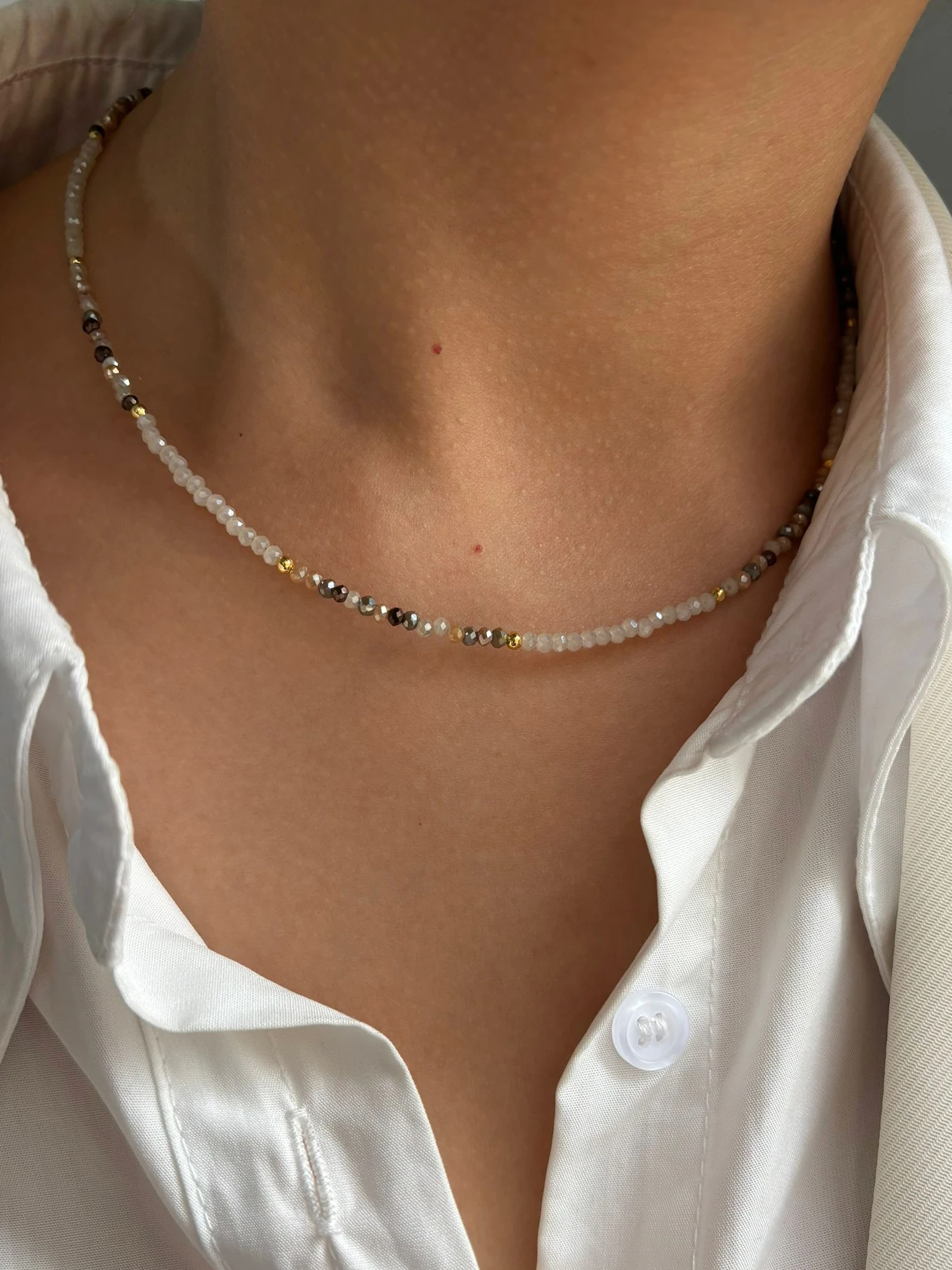 Peri\'sbox Bohemian Style Multi-color Acrylic Rice Beaded Choker Necklace for Women Clavicle Chain Handmade Jewelry Tarnish Free