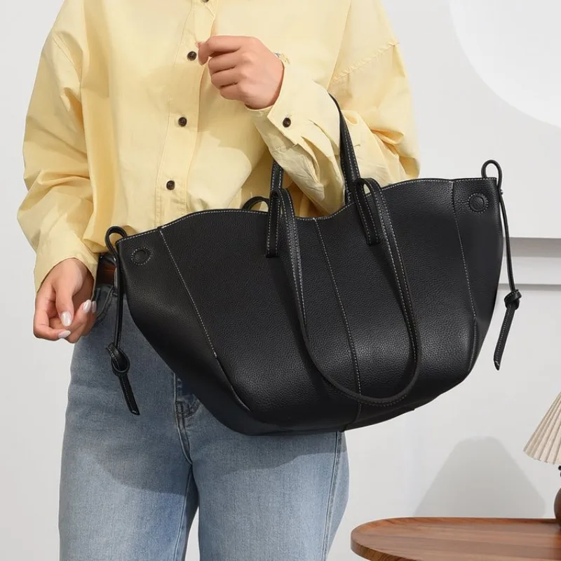 Trendy Letter Logo Diaper Bag For Women Leather Messenger Tote Elegant Classic Vintage Commuter Handbag