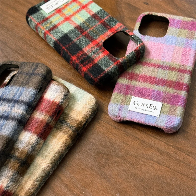 Warm Plaid Pattern Fabric Phone Case For iPhone 16 Pro 14 13 15 Pro Max Cover Soft Fuzzy Cute Cases For Apple 15 Pro 14pro Max