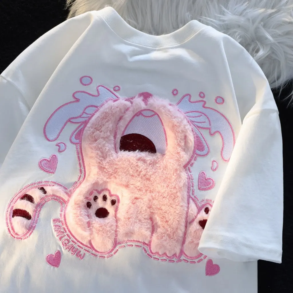 

Women's Pure Cotton Short-Sleeved T-shirt 'Sweet Crying Kitten' Design Fashionable Cute Top for Summer