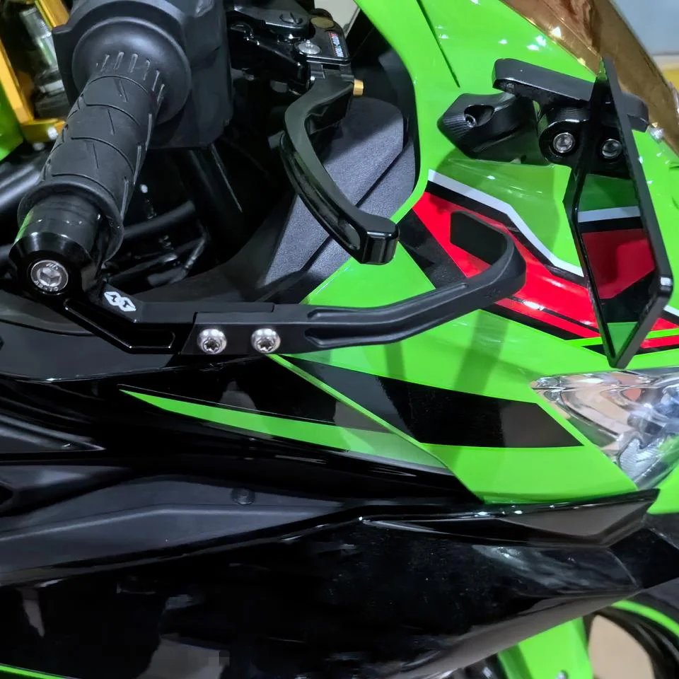 ZX4RR دراجة نارية HandGuard لكاواساكي ZX6R ZX25R ZX4R NINJA400 Z400 Z900 Z650 Ninja650 مقبض الفرامل يحمي حارس اليد