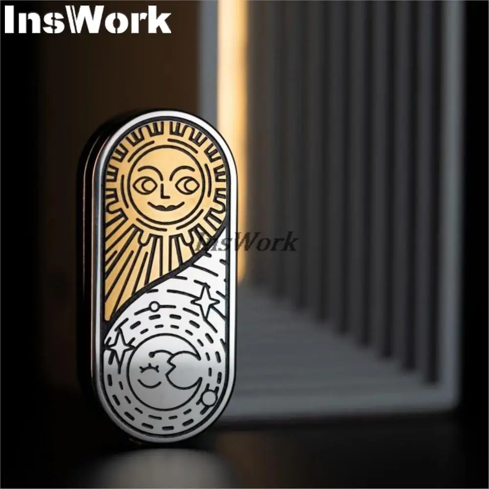 

Stock LGEDC Engraved Sun And Moon Push Slider Metal Figet Slider Magnetic Toys Stress Toys