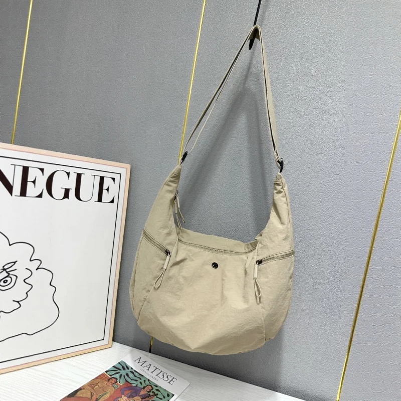 

Underarm Bag New Nylon Dumpling Bag for Women Large Capacity Horn Bag Commuting Nylon Fabric Bag Student Class Crossbody Bag