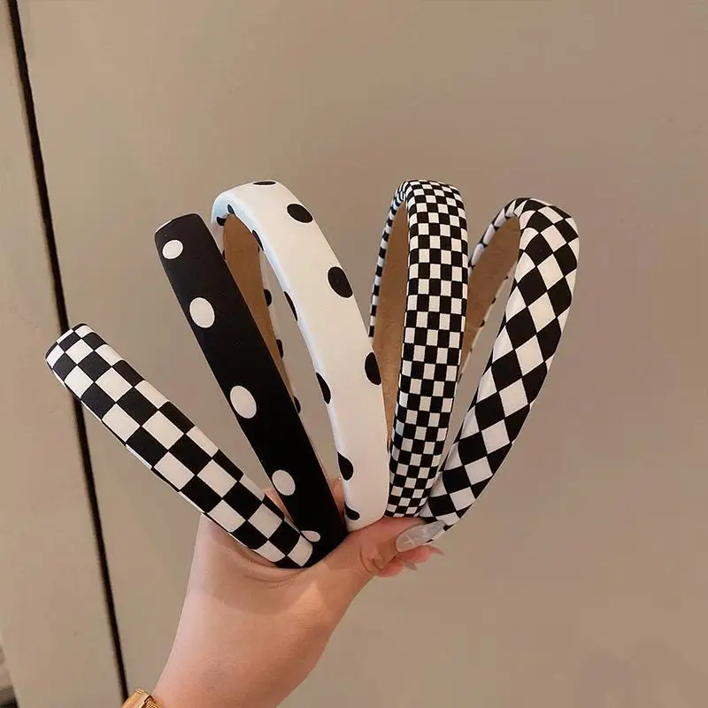 

Fashionable Monochrome Checkered Headband Polka Dot Accent Crown Lifting Sponge Hair Band for Ladies Versatile Chic Daily Use