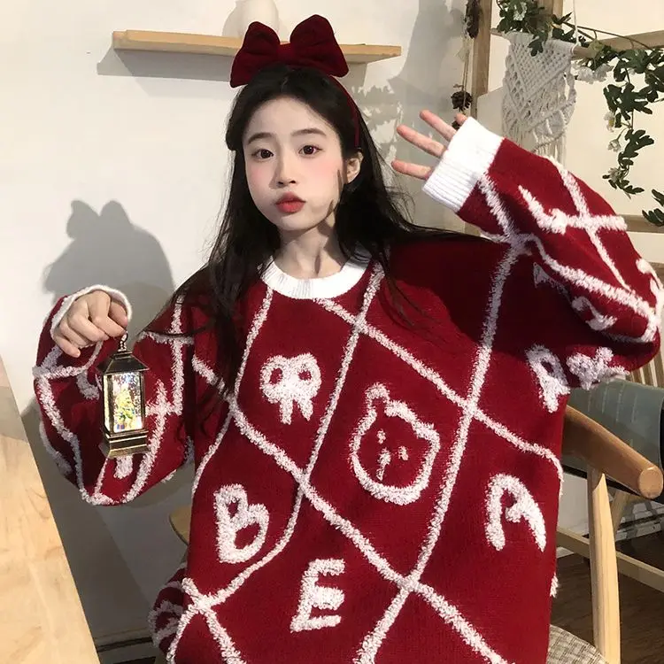 Red Christmas Sweater Kawaii Women Korean Style Autumn Winter Oversized Sweater Bear Knitted Round Neck Pullover Women Fashion