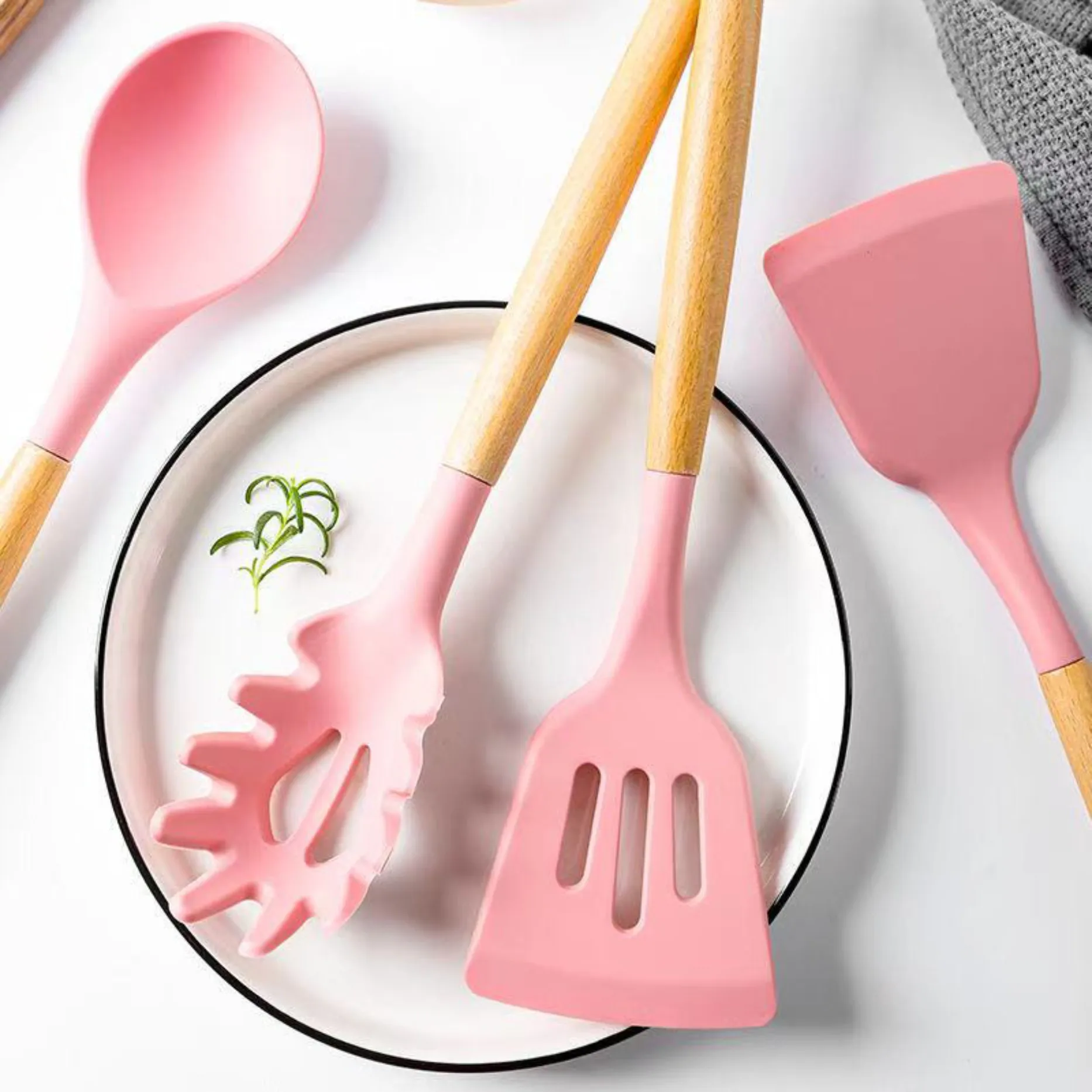 33 pcs of silicone kitchenware, high-temperature resistant spatulas, spoons, whisks and other sets, food-grade odorless cookware