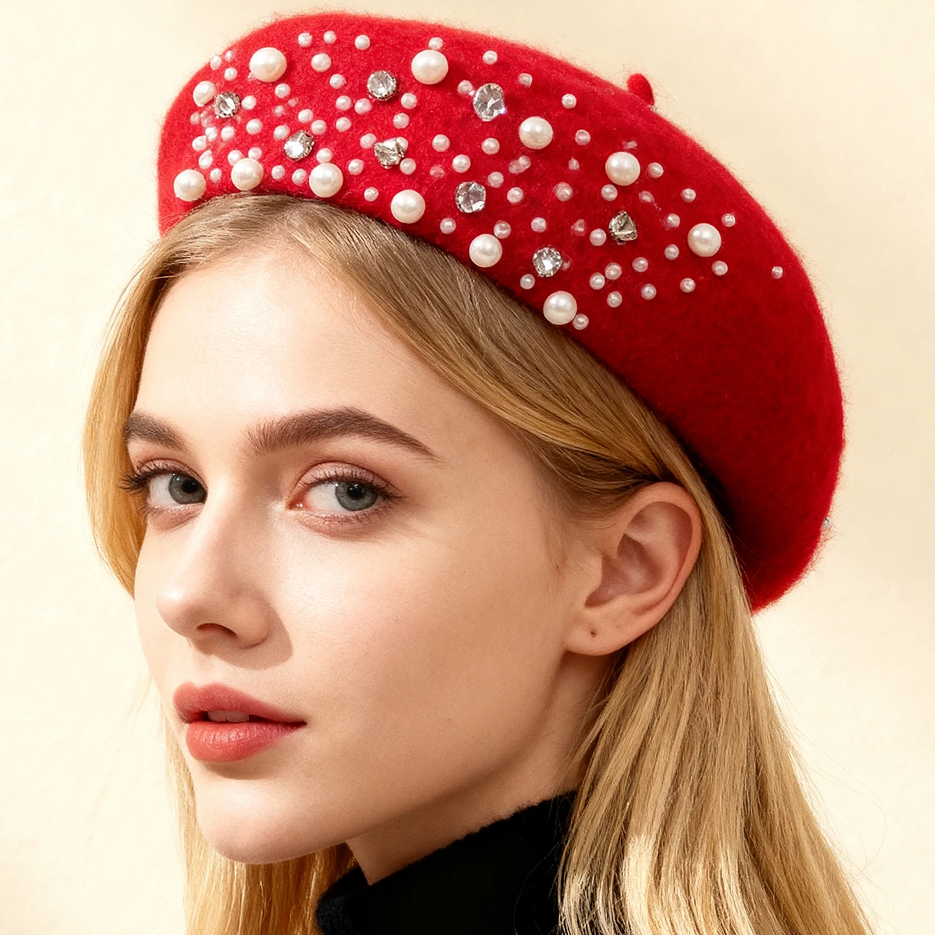 Ladies' Water Diamond Beaded Woolen Autumn and Winter Warm and Fashionable Y2K Beret for Daily Gatherings, Shopping and Outings