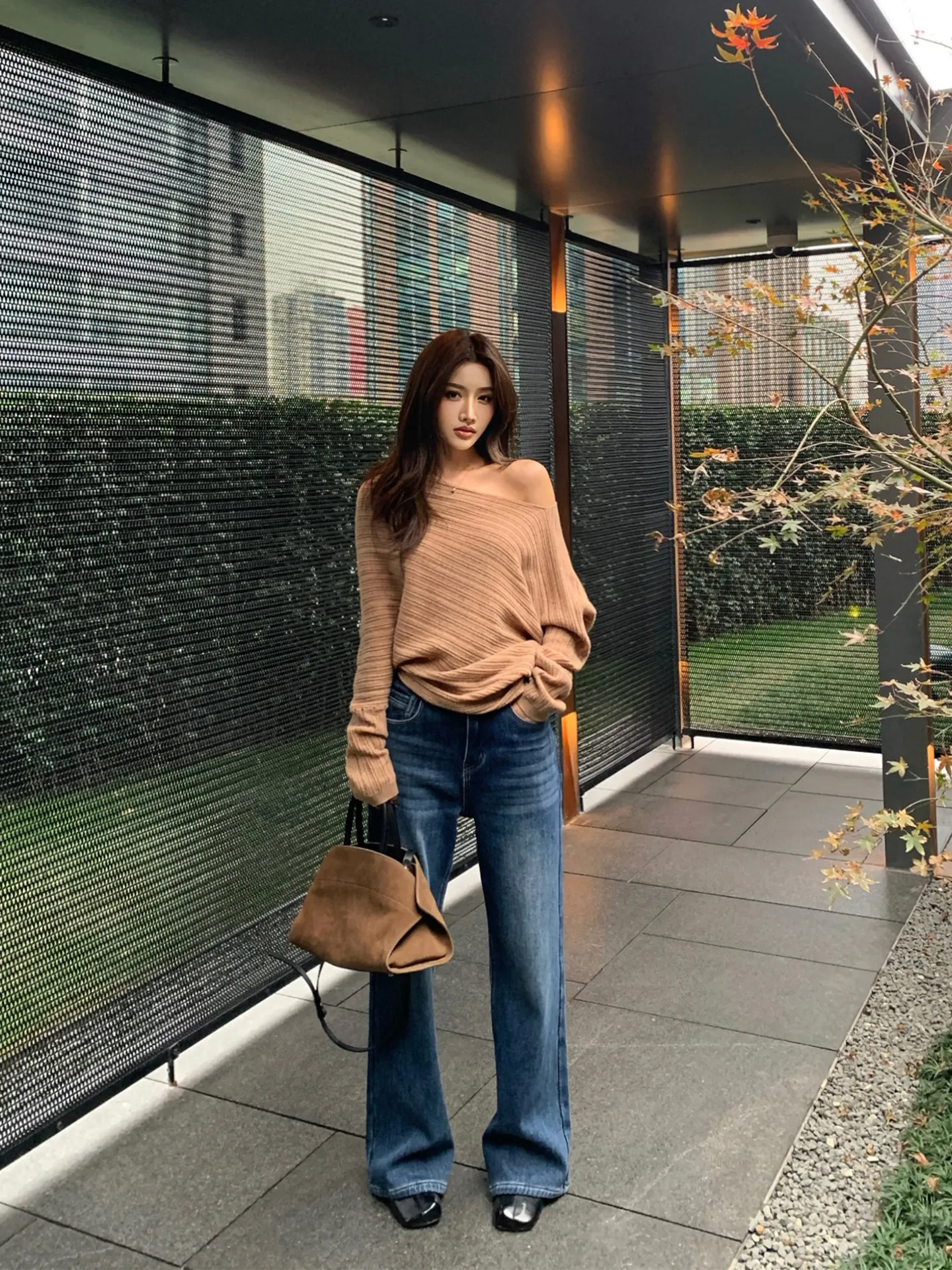 

Thickened Warm Casual Jeans Women's Winter Fashion Straight Leg Jeans Fleece Lined Washed Denim Pants Natural Waist Zipper