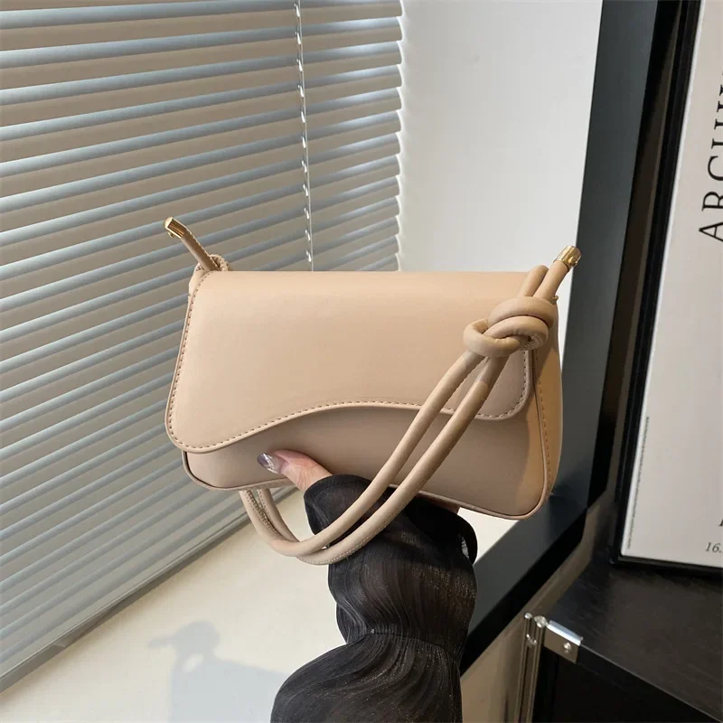 

2025 Spring New Commuter Fashion Simple Leisure Solid Color Single Shoulder Oblique Span Hand Underarm Women's Bag