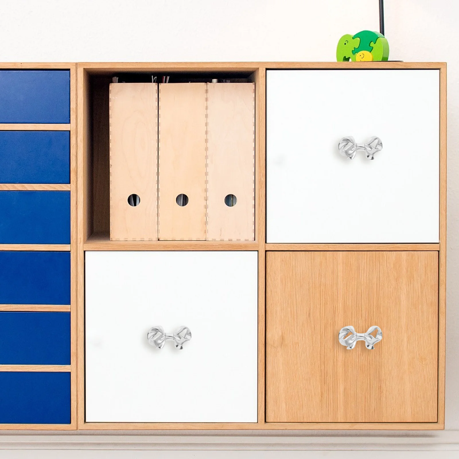 

Decorative Bow Knobs for Dressers Brass Tone Cabinet Pulls Smooth Surface Scratch Resistant Home Furniture Hardware