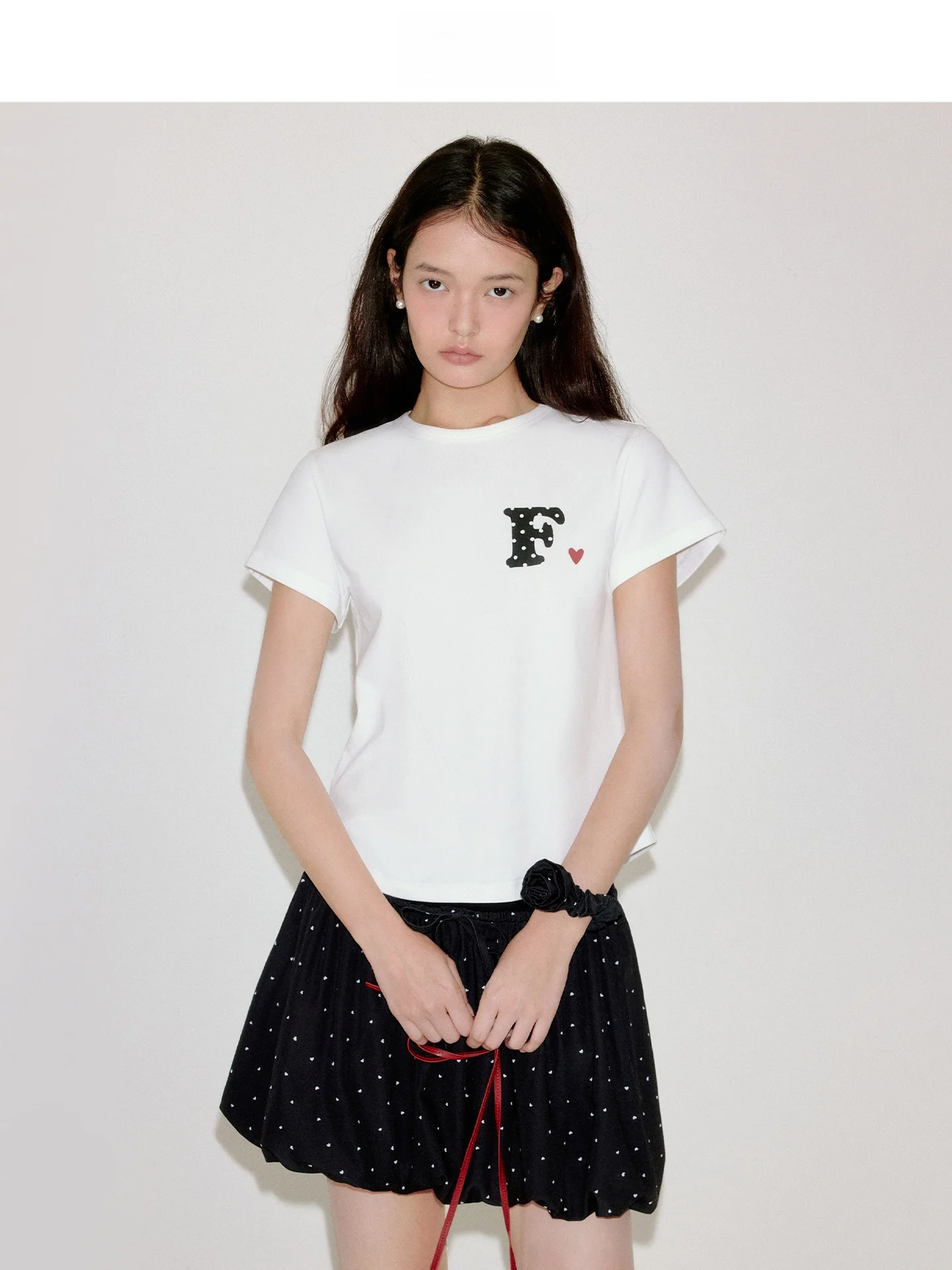 

Fano Casual Versatile Letter Polka Dot Print ort Sve T-irt Women's New Summer 2025 Commute Sle Slim Fit Cotton Blend