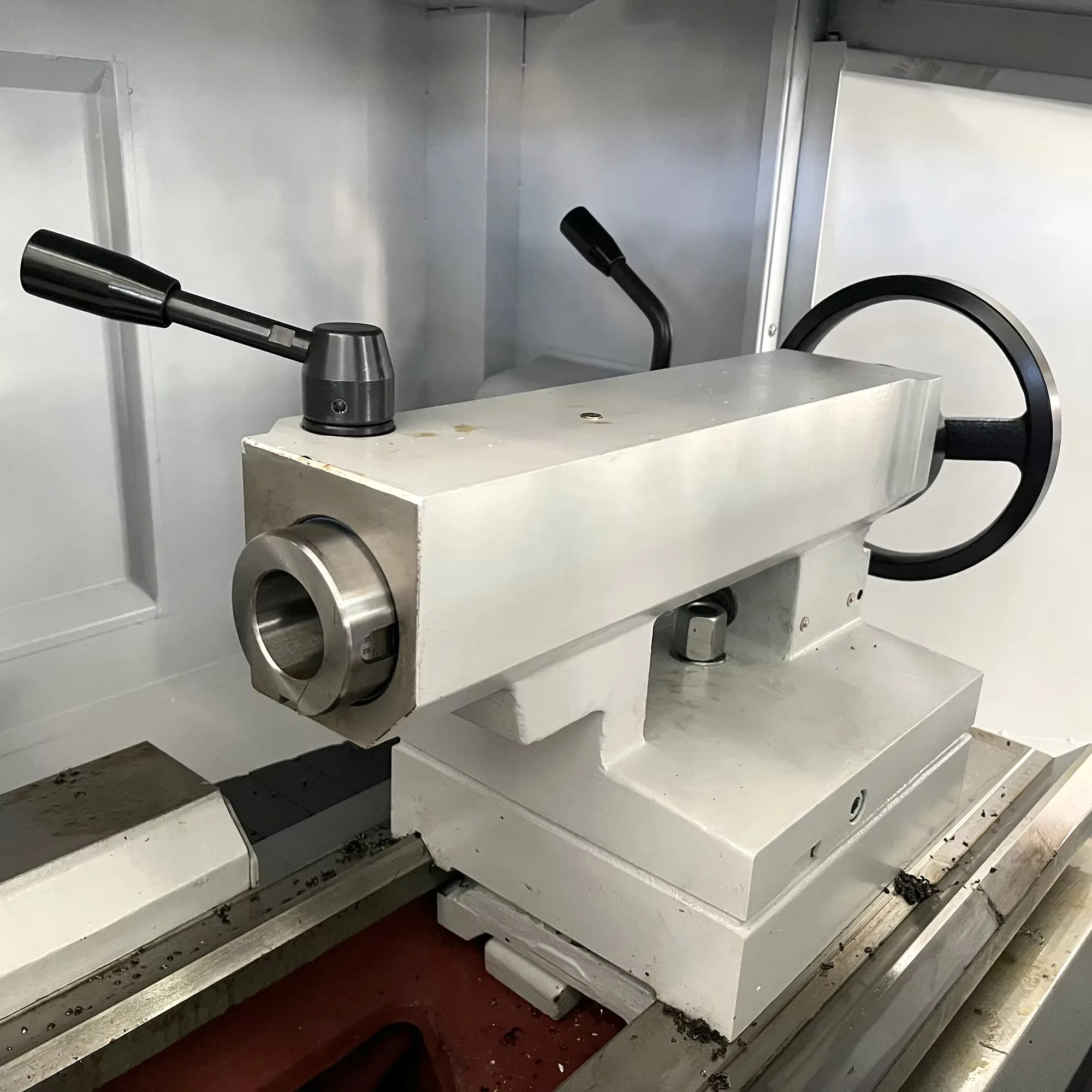GT DMTG Cke6150 2 축 Hine 자동 Fanuc 선반 제품, Torno CNC 파라 메탈