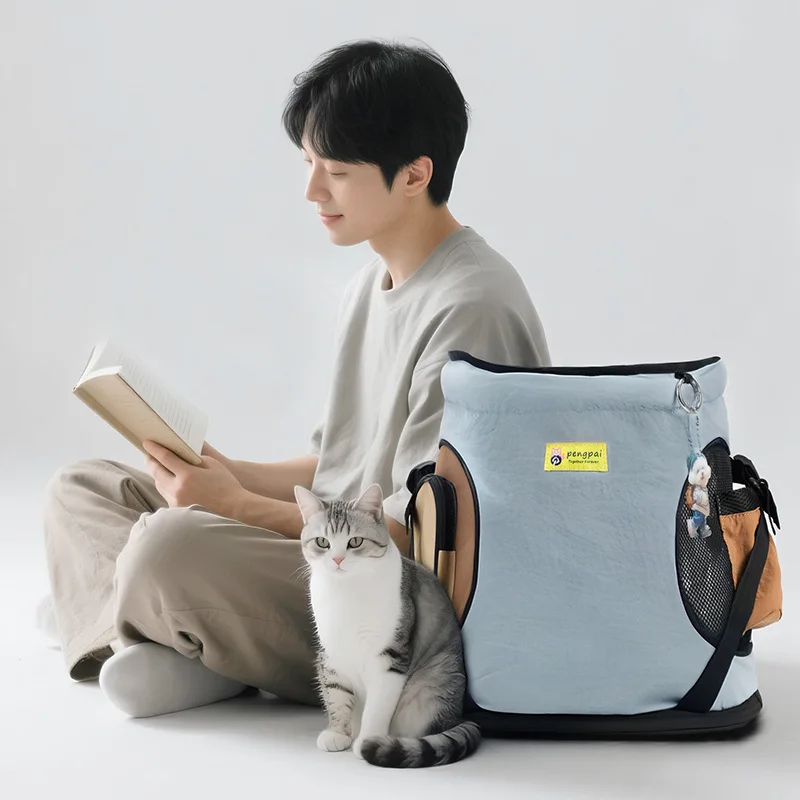 Fashionable Pet Outing Tote Front-Ventilated Nylon Cat Carrier for Travel Bathing Portable Backpack for Cats Customizable