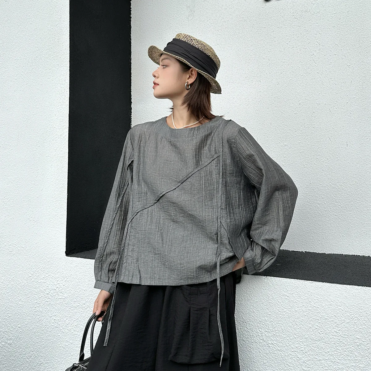 

SuperAen, осенняя новая модная серая футболка в корейском стиле, роскошный пуловер с длинными рукавами в стиле ретро, элегантный дизайн, пуловер на шнуровке, топы