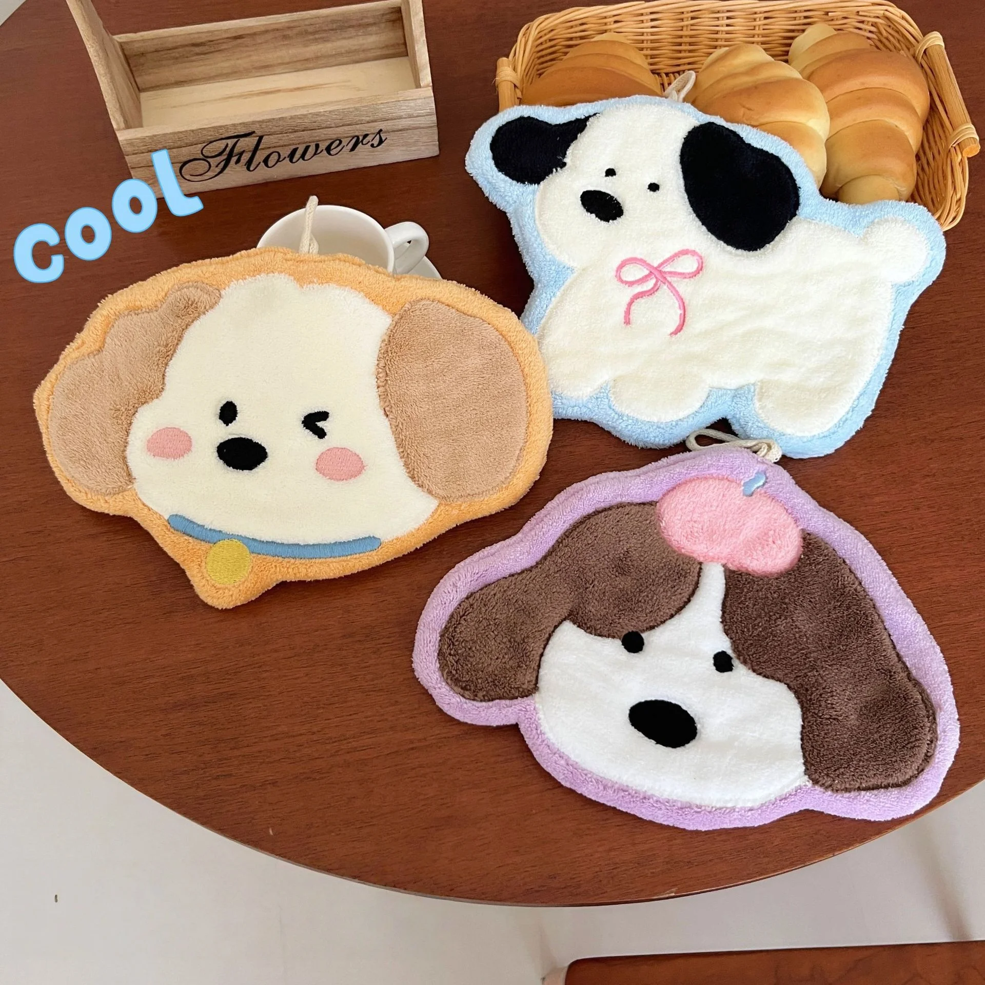 Soft and Cute Puppy Hand Towel Hanging Type Absorbent Quick Drying Towel Cute Cartoon Household Kitchen and Bathroom Hand Towel