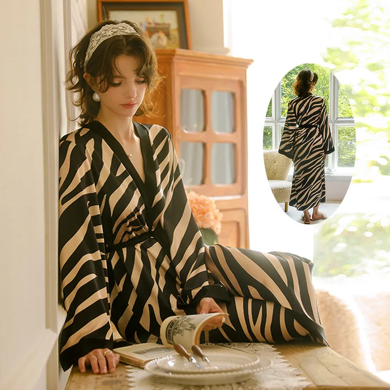 

Платье-кимоно с принтом зебры, атласная одежда для дома, женская сексуальная ночная рубашка, интимное белье из ледяного шелка, пижамы, одежда для сна, вискоза, домашняя одежда